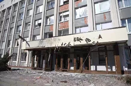 外媒：乌克兰对俄罗斯发动大规模无人机袭击，并准备对克里米亚大桥采取重大行动