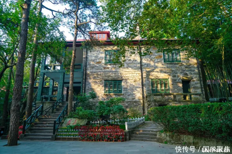 75年春节,蒋介石带病给毛主席发电报,电报中提到自己的最后心愿 75年春节,蒋介石带病给毛主席发电报,电报中提到自己的最后心愿