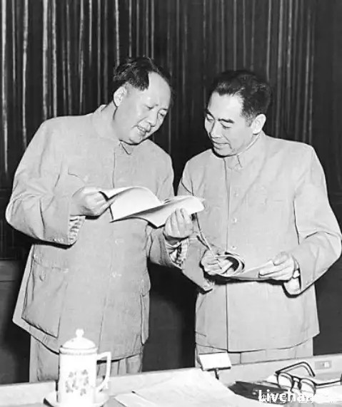 75年春节,蒋介石带病给毛主席发电报,电报中提到自己的最后心愿 75年春节,蒋介石带病给毛主席发电报,电报中提到自己的最后心愿