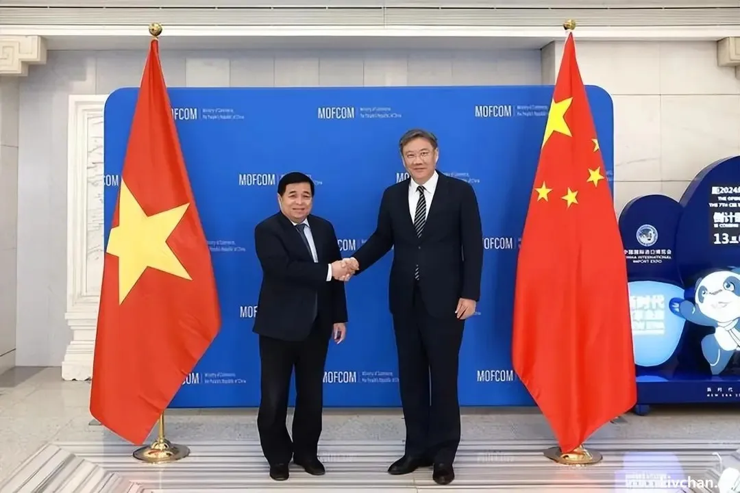 越南选边站押宝中国,修高铁直通中国边境,比菲律宾更明智