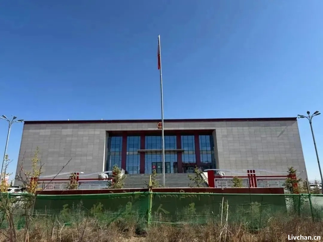 演双簧被抓包，海西法院对律师和媒体倒打一耙，是错上加错