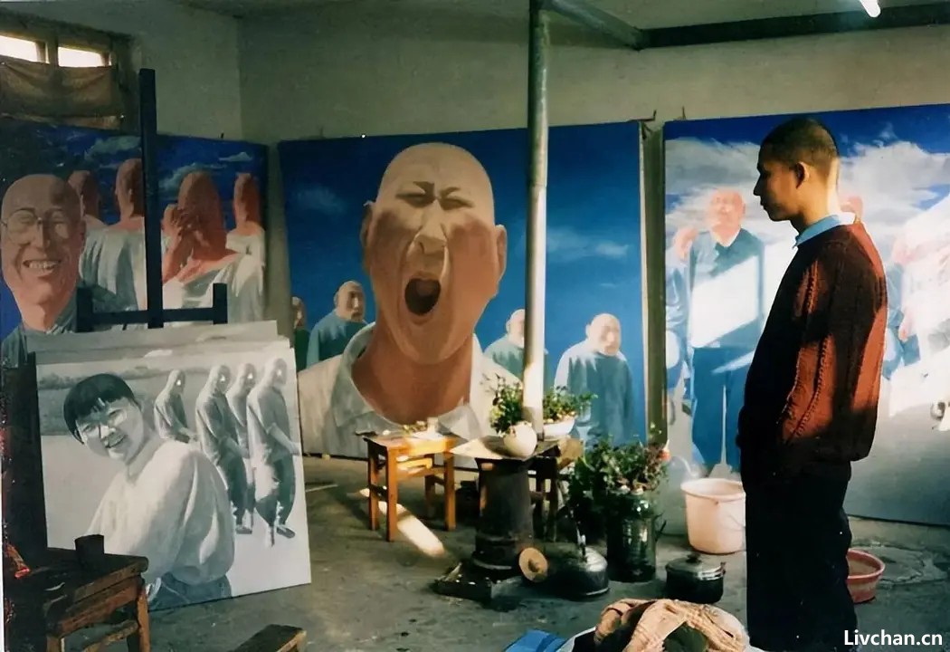 画家方力钧：作画“丑化”袁隆平，画自己家人却很正常，引发众怒