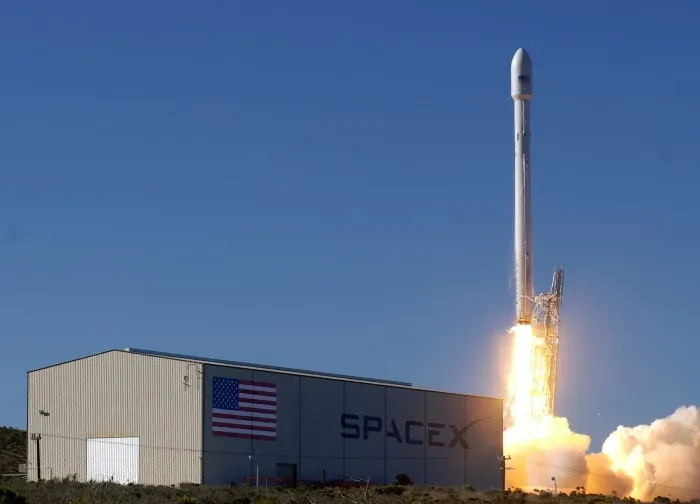 SpaceX、人工智能与苏联：举国模式在美国的胜利