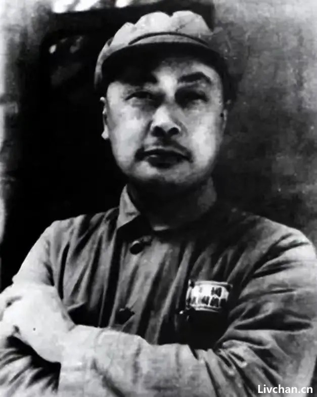 1949年上海解放，入城仪式遭外国人拦路，陈毅大怒：把人抓起来！