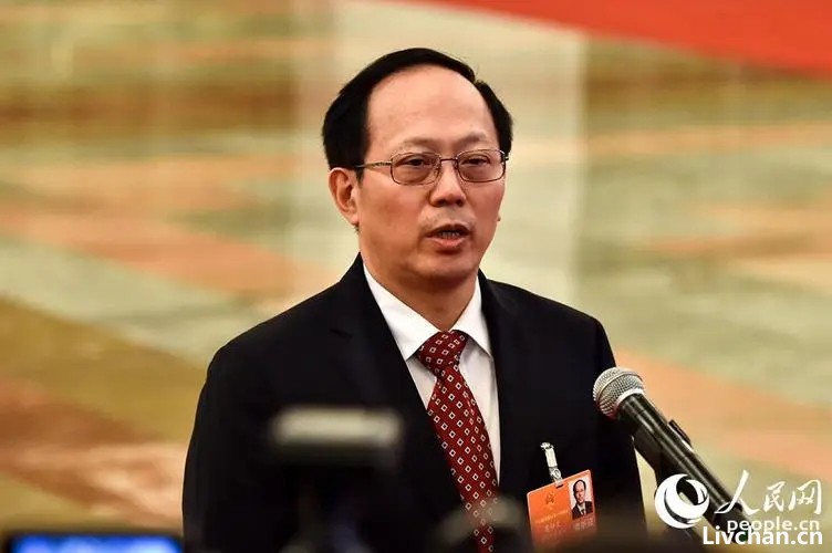 苟仲文落马，媒体：早在一年前纪委就着手布置调查