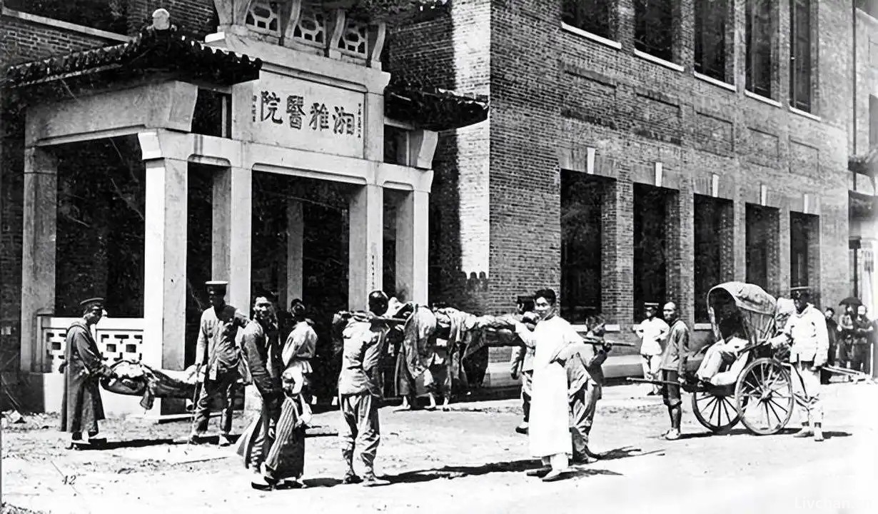 1973年一位美国公民访华，一生昂首挺胸的毛主席为何破格弯腰相待