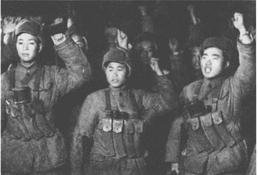 坑道内条件艰苦，基层干部动员工作卓有成效