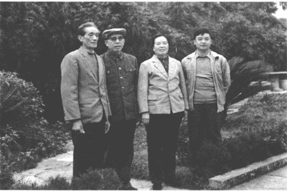 纪念警卫员杨金柱，确实是一块“金子”