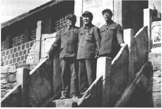 战时政治部，战时司令部，个个都是全面手