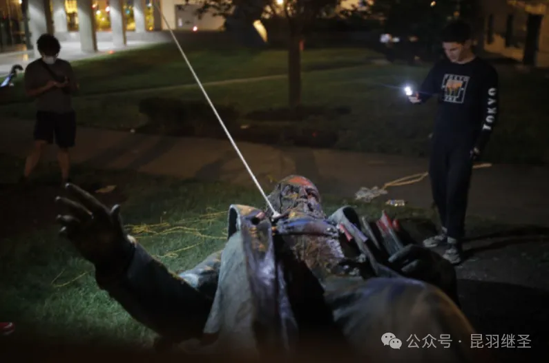 昆羽继圣：装备升级完毕，下场！