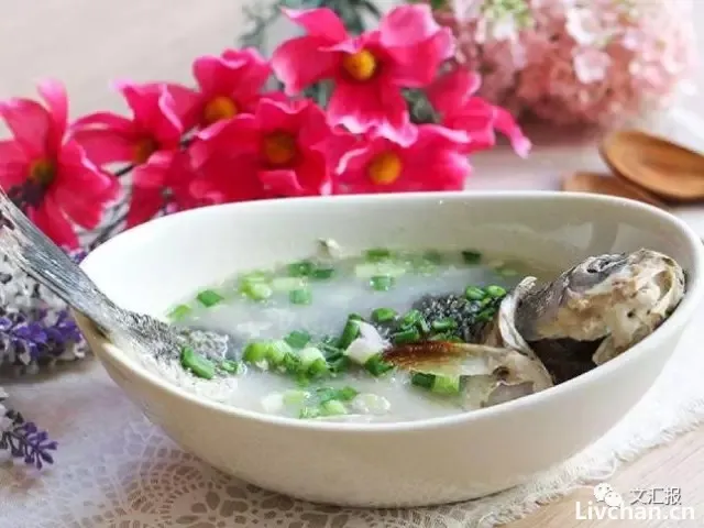 【荐读】等鱼断气丨胡展奋