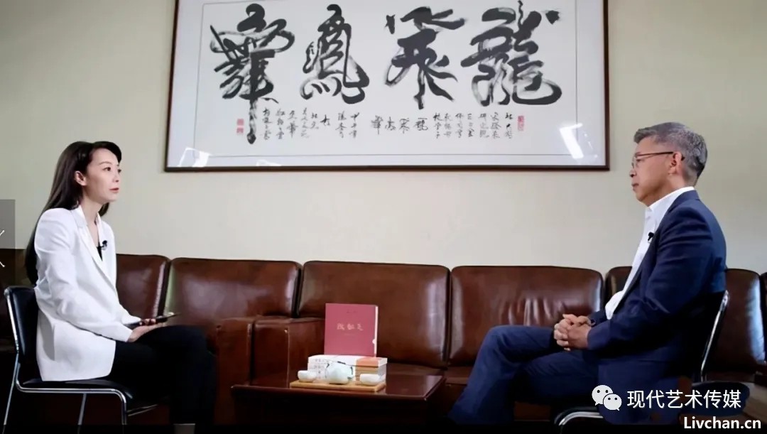 一群不会写字的人，混成了书法教授，网友：这是误人子弟
