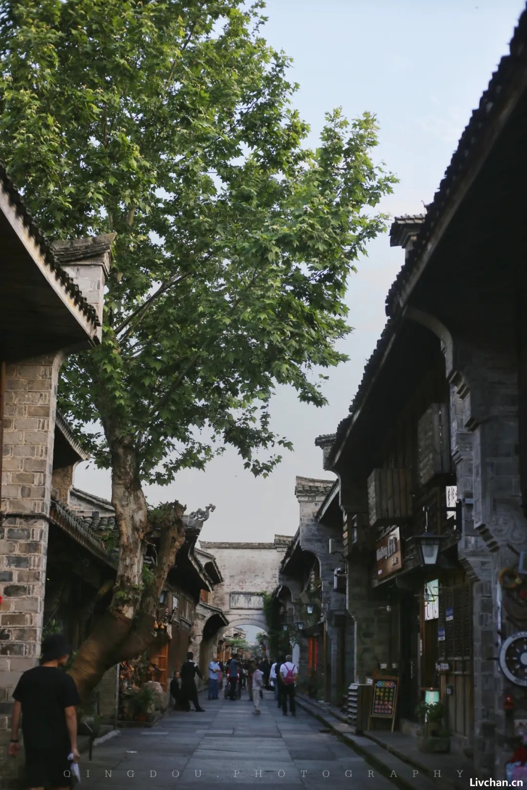 一个人将来贫穷还是富有，看他“闲下来”的时光便能知晓