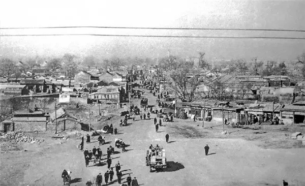 1950年代，拆掉北京城   