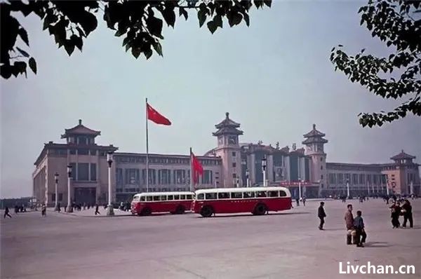 1950年代北京城老照片，拆了好多老建筑
