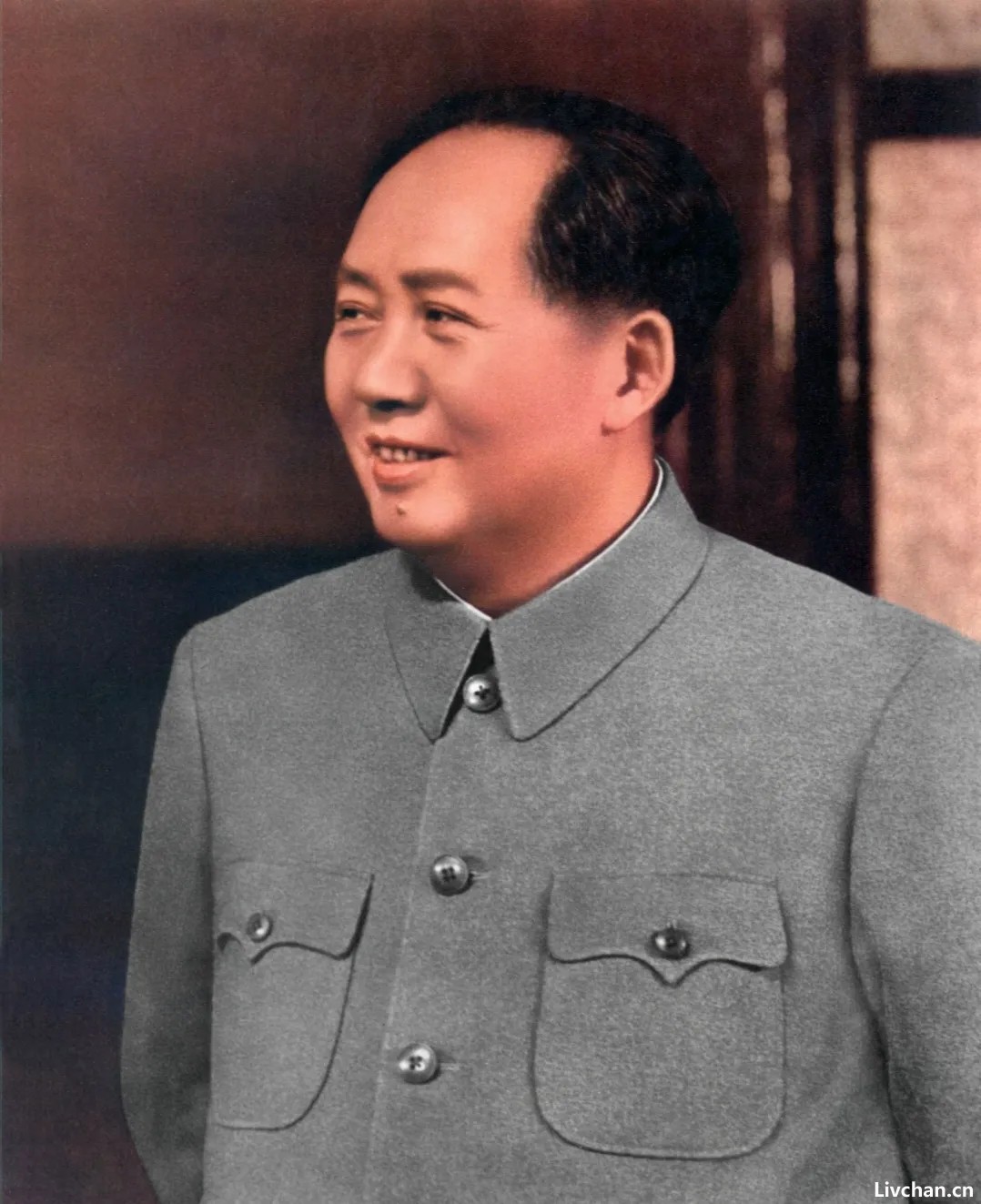 建国以来毛主席和一切错误路线针锋相对的持久斗争历程