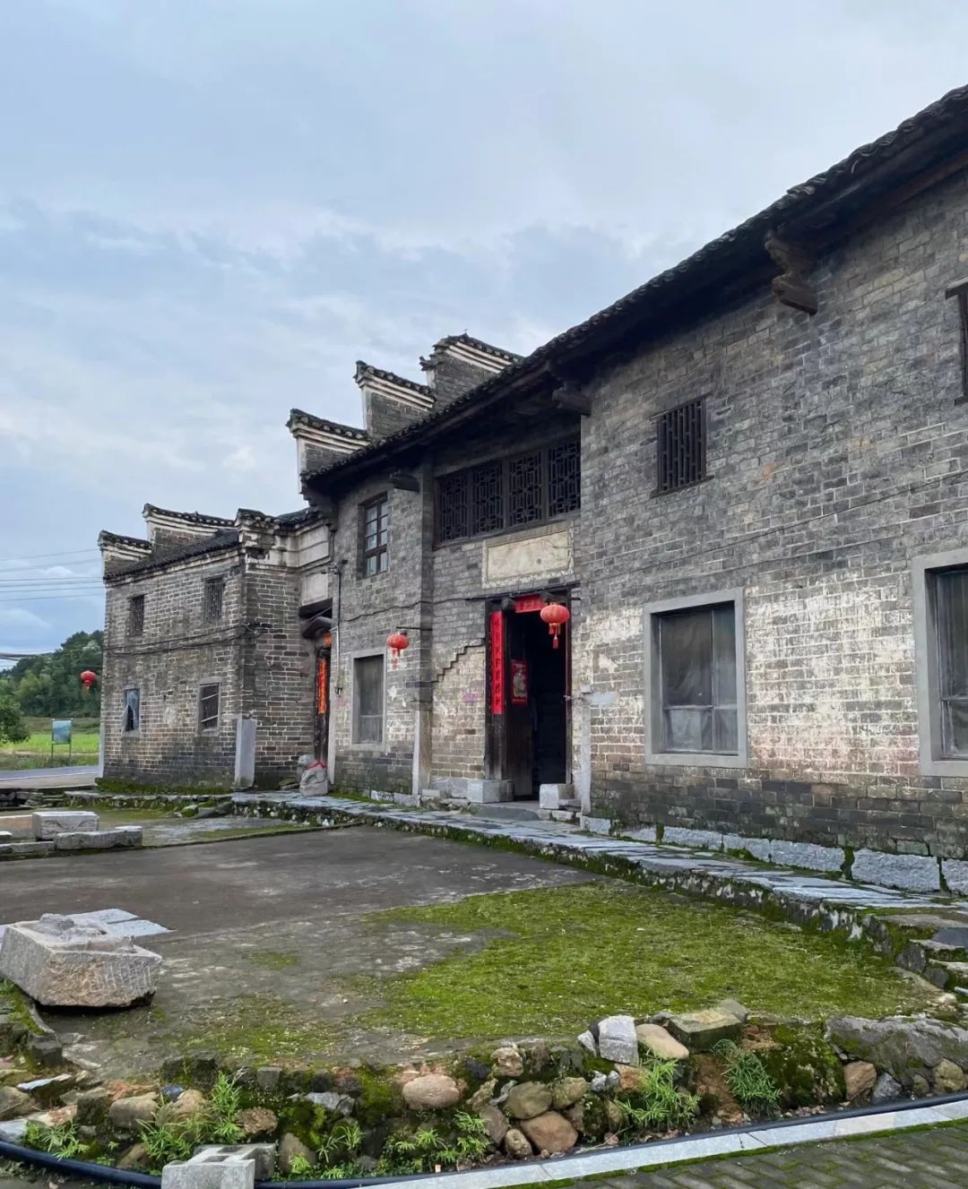 要想挣脱负能量的情绪漩涡，你需要具备这3种基本能力