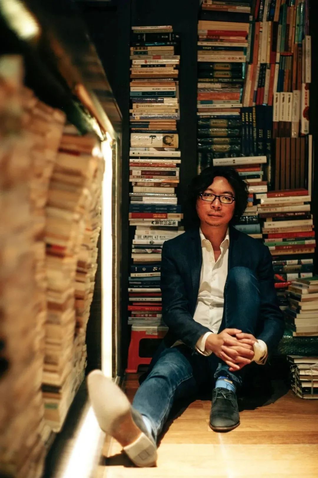 许知远：挨打后，老实了  