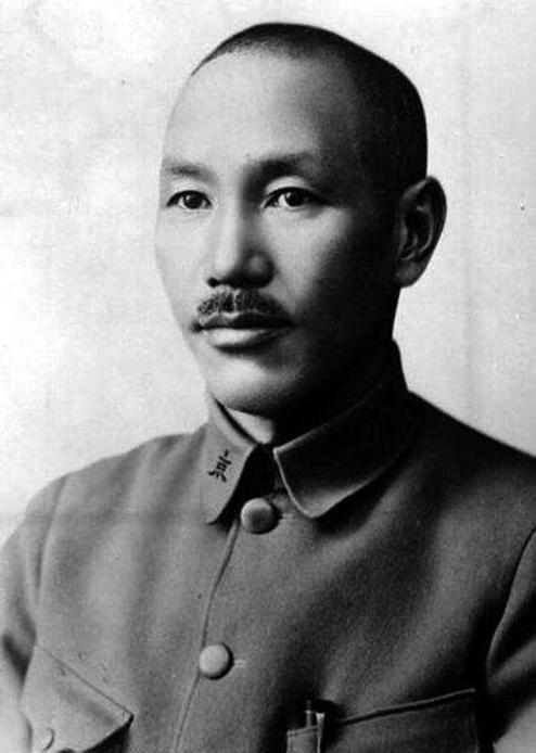 1979年，一张44年前不起眼的报纸被发现，竟牵出瞿秋白的被杀真相