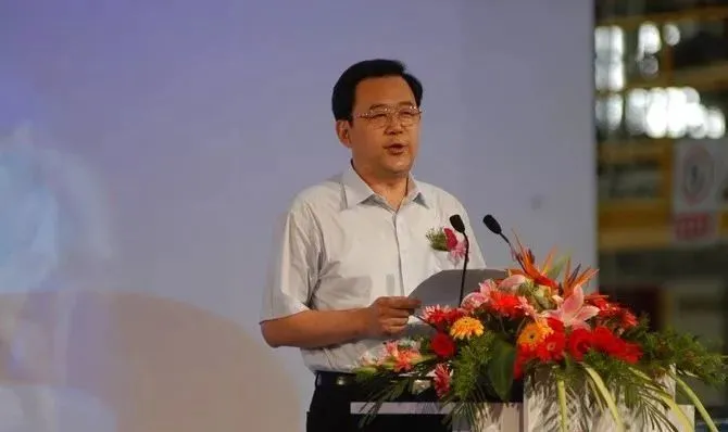 原贵州省委书记孙志刚：狂妄的“8亿书记”，被查当月还在贪