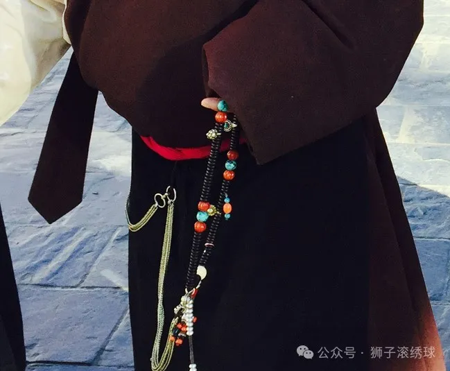 纵谈不同宗教使用的念珠
