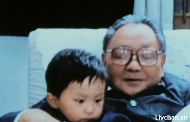 揭秘：邓小平一生对吃的要求