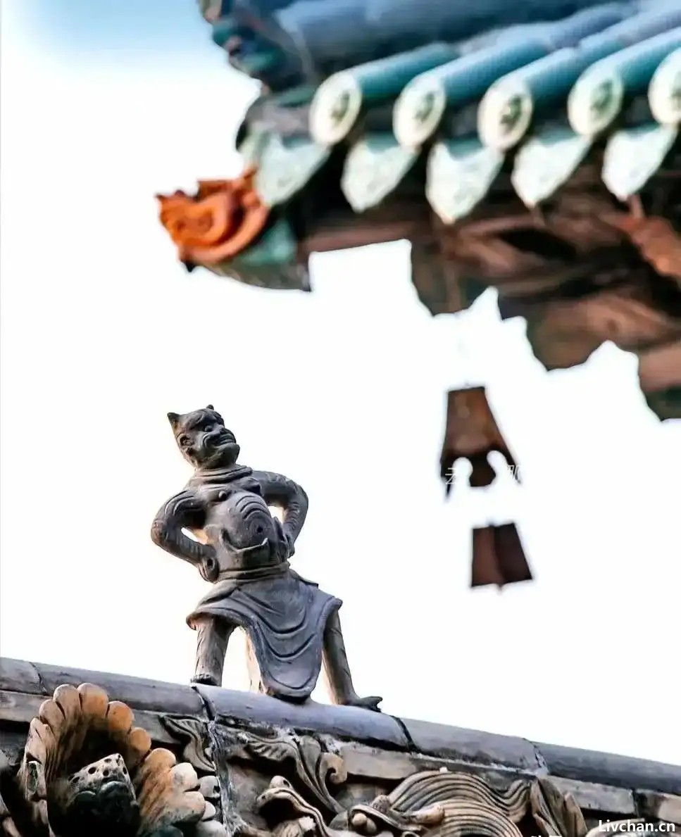 古建中生动有趣的檐角脊饰与檐下角神 古建中生动有趣的檐角脊饰与檐下角神