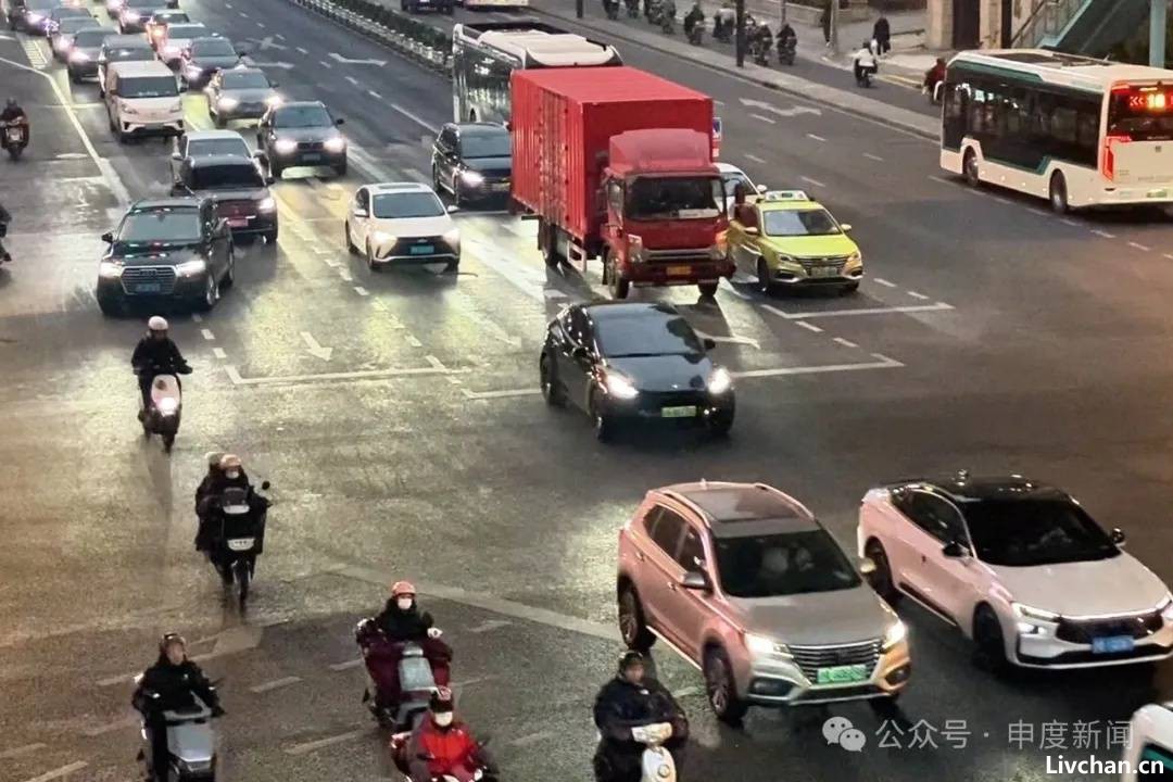 开车把人撞到脾脏都摘了,理赔时才发现自己买的根本不是车险…… 开车把人撞到脾脏都摘了,理赔时才发现自己买的根本不是车险……