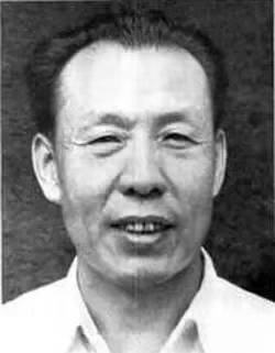 “文革”期间受迫害自杀去世的一些名人