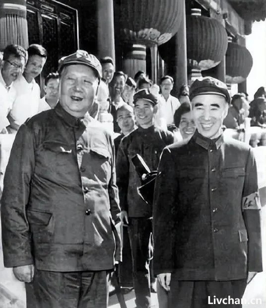 1966年毛泽东究竟对什么感到不安