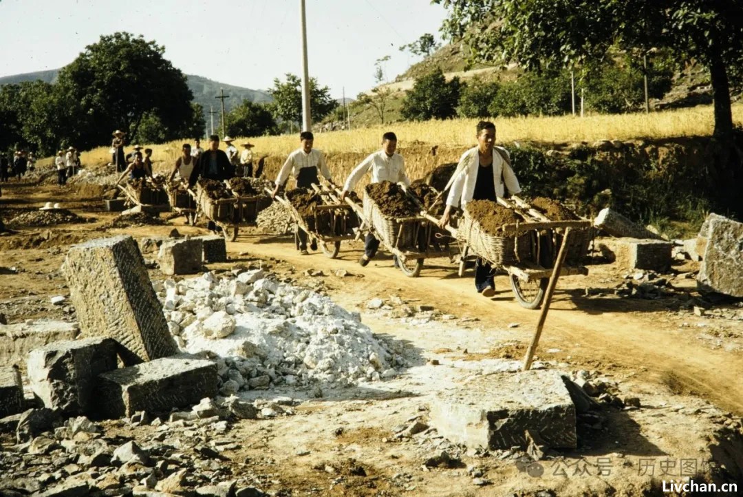 1973年河南林县，42张红旗渠老照片，修建过程震撼人心！