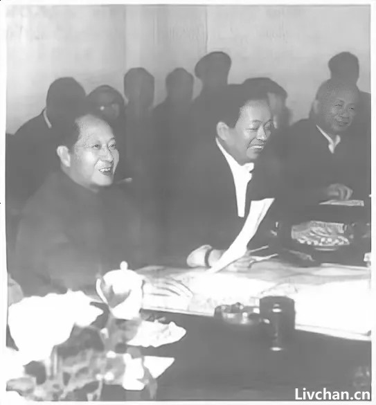 田纪云：近距离感受胡耀邦