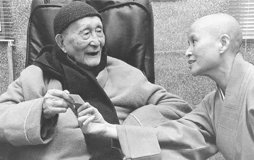 释永信被查，才知道她有多让人敬佩