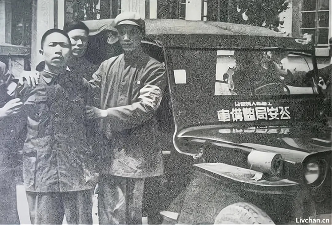 国民党溃败时最致命的叛变：一个病入膏肓的特务少将如何摧毁整个西南潜伏网？