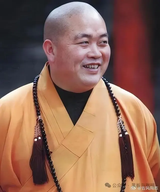 看释永信的采访，就能知道这是一个没文化的和尚