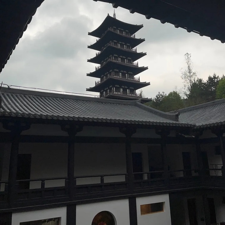 大道存在，圣人不存在｜真实寺院经历记录