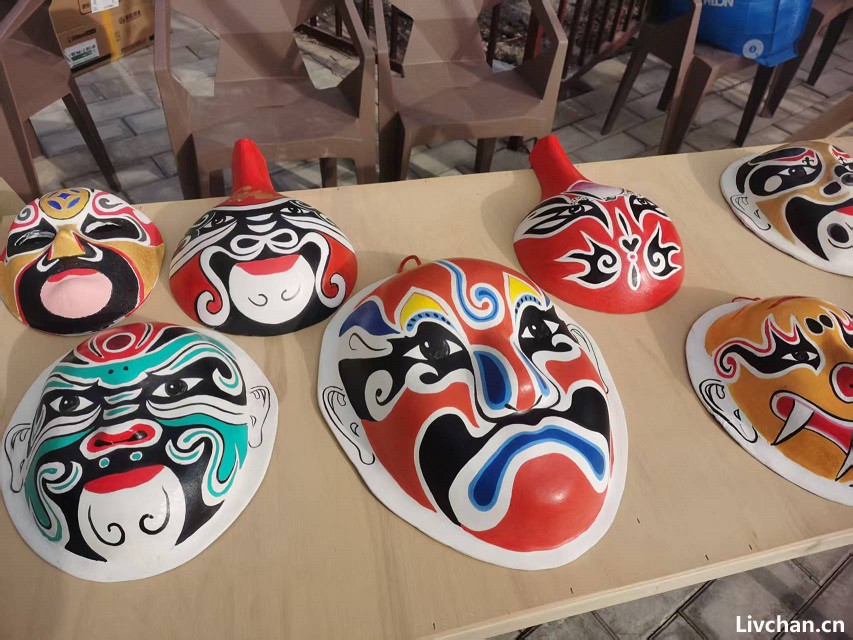 锦呈：以热爱为犁，耕艺术天地