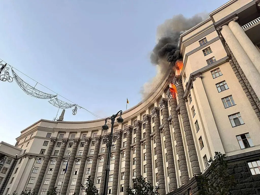 “特朗普想得太简单了” “特朗普想得太简单了”