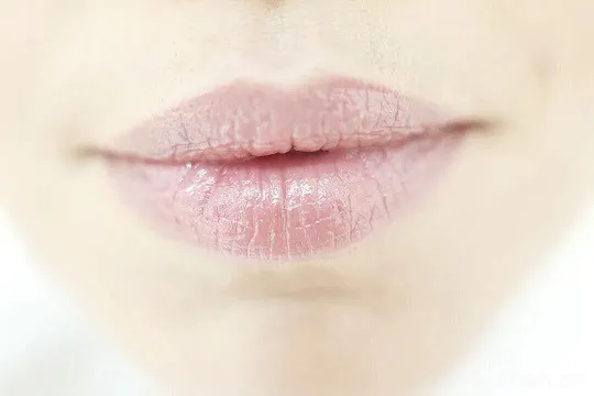 脸上有这8种症状,说明你的脾胃正在求救! 脸上有这8种症状,说明你的脾胃正在求救!