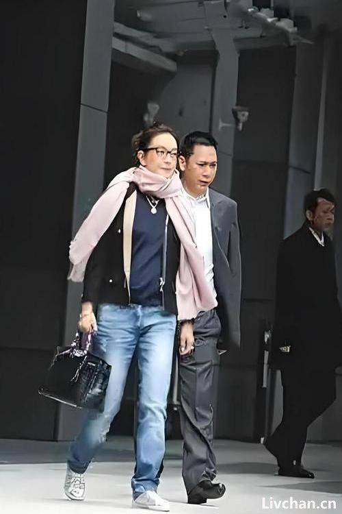 起底黄有龙：从神秘发家到资本枭雄的争议人生