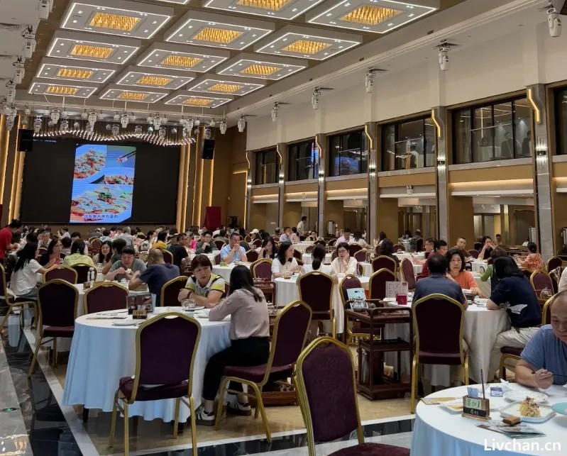 倒闭5万家的中国大酒楼，痛失“镇店之宝”