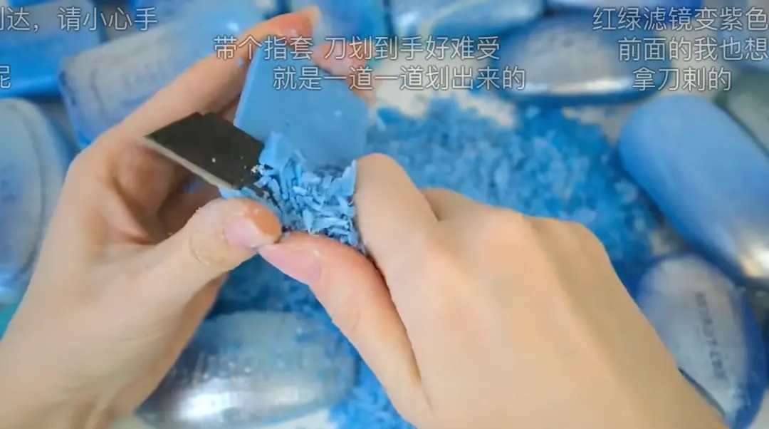 新周刊：全网最后一批躺赚博主，也被Al挤兑失业了