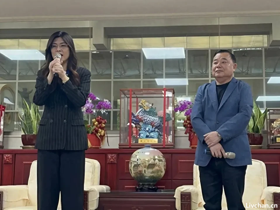 真假统派,一看便知! 真假统派,一看便知!